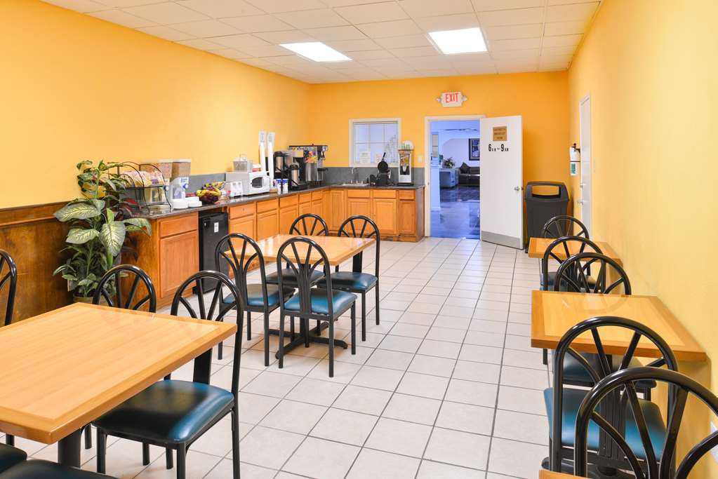 Americas Best Value Inn Clute Facilidades foto
